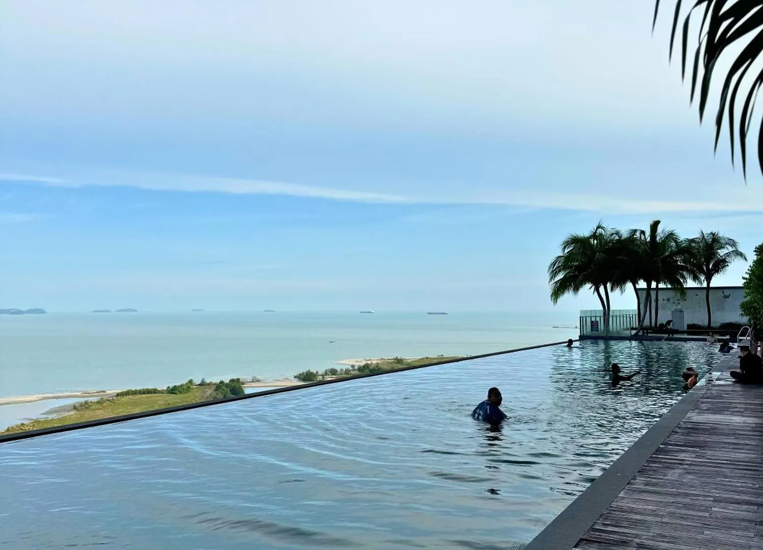 Sandy Bliss 2-Bedroom Hideaway By Homie Cozy Malacca